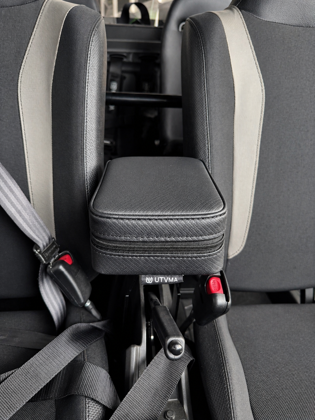 UTVMA Xpedition 2/4 Seater Front Armrest with Bracket (2024+) *Backorder till July 15th*