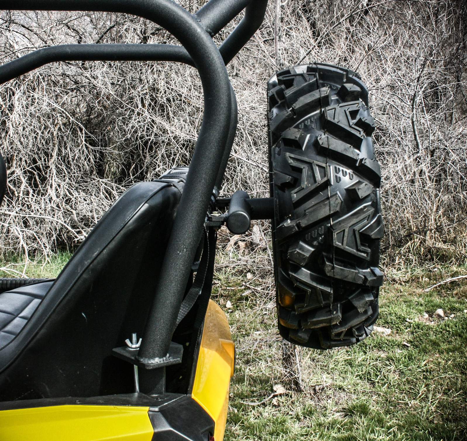 Commander Spare Tire Rack (2014+)