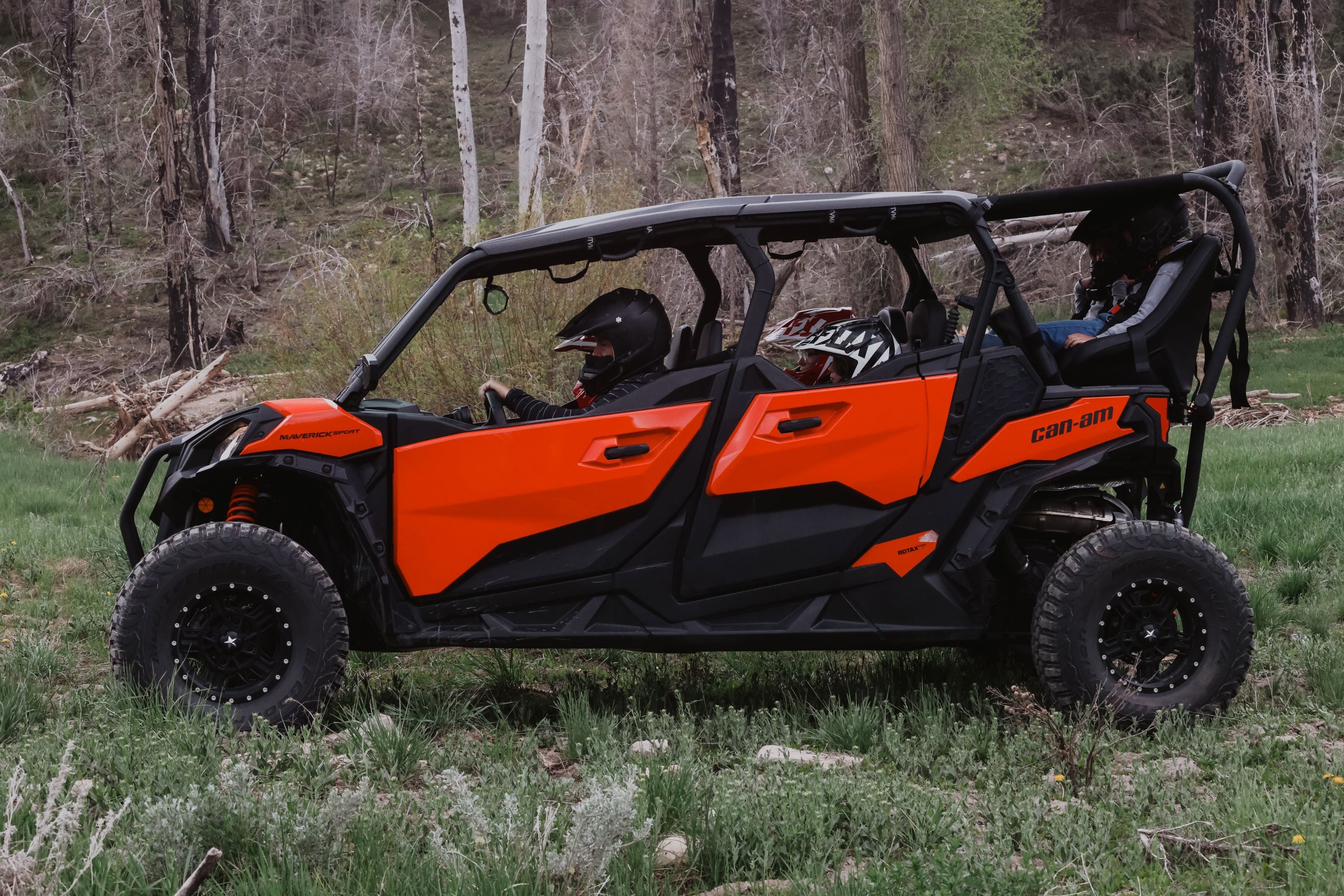 Maverick Sport Max Rear Bench and Roll Cage Kit (2020-2024)