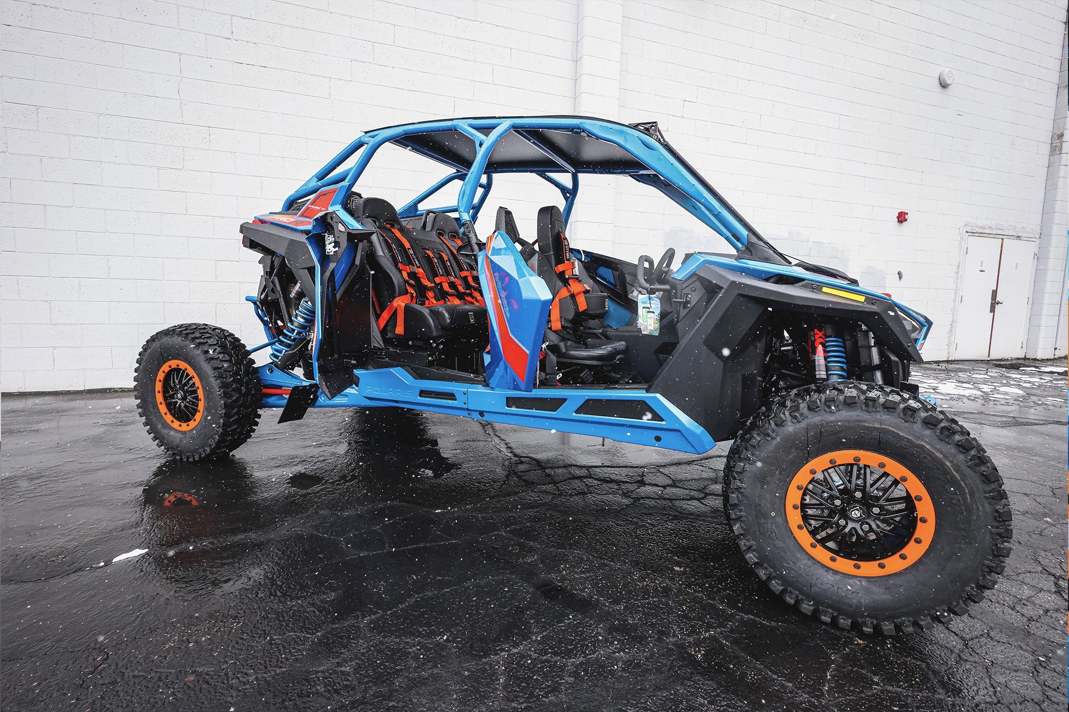 RZR PRO R Rear Bench Seat W Harnesses (2025+)