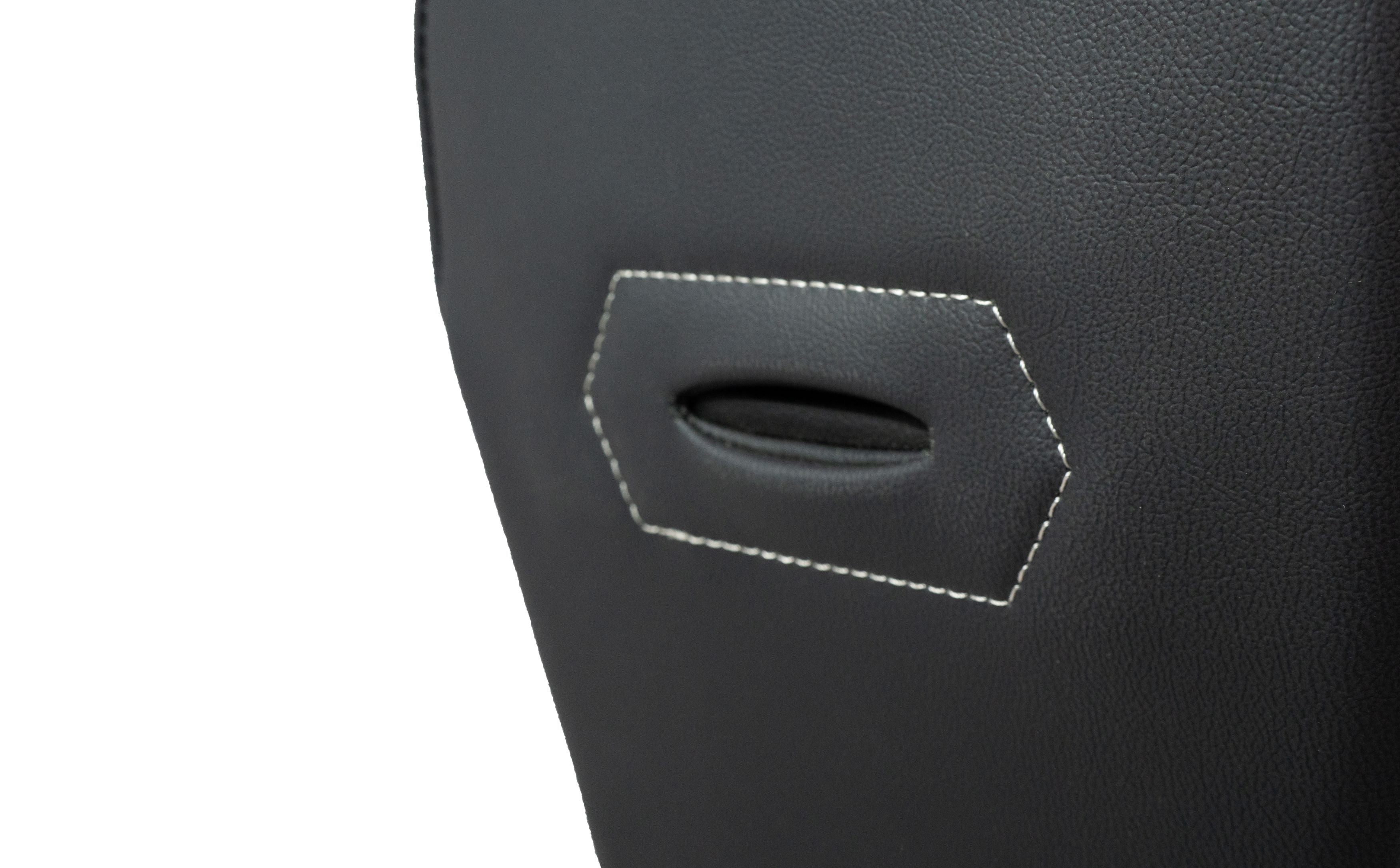 Commander 2 Seater Bump Seat (2021+)